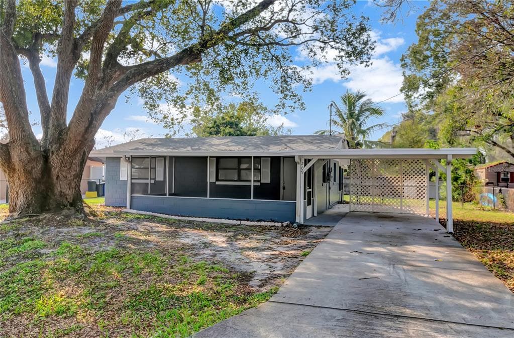 209 STRIBLING DRIVE AUBURNDALE, FL 33823