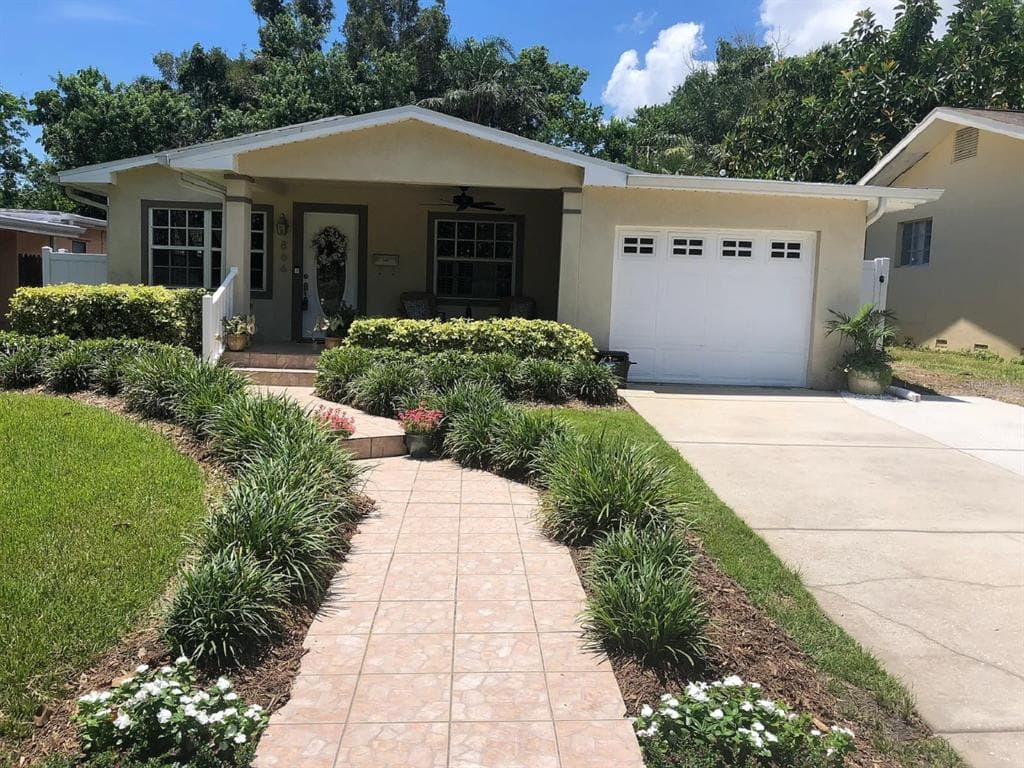 866 40TH AVENUE N ST PETERSBURG, FL 33703