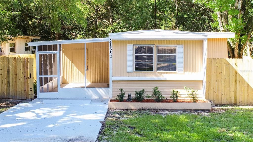 21352 CANAL DRIVE BROOKSVILLE, FL 34601