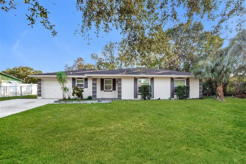 629 KENDALL WAY CASSELBERRY, FL 32707