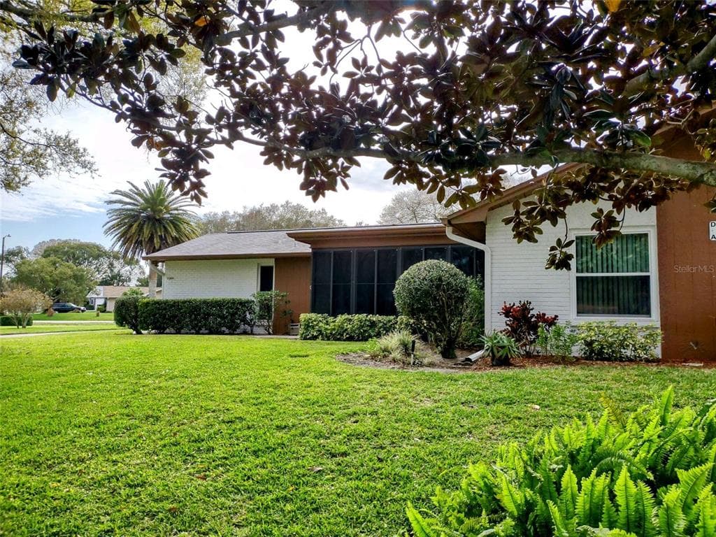 2100 SHELLY DRIVE UNIT A PALM HARBOR, FL 34684
