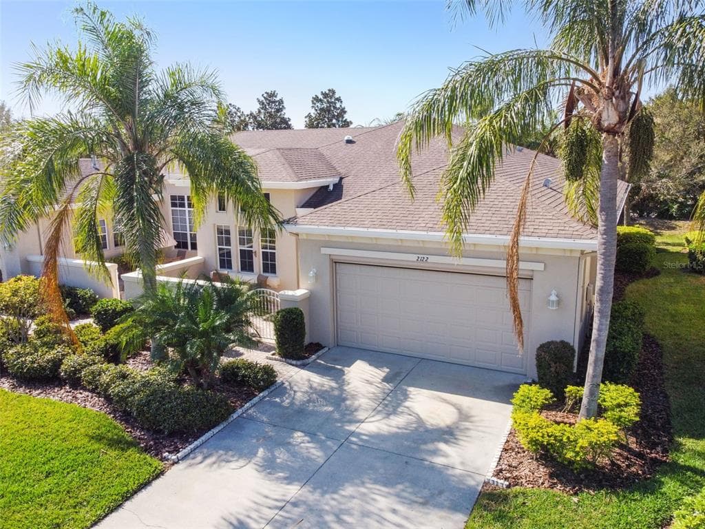 2122 SIFIELD GREENS WAY UNIT 10 SUN CITY CENTER, FL 33573