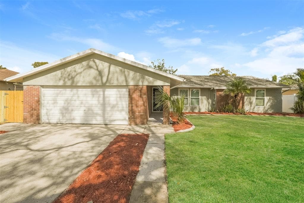 7829 GLENCOE DRIVE NEW PORT RICHEY, FL 34653