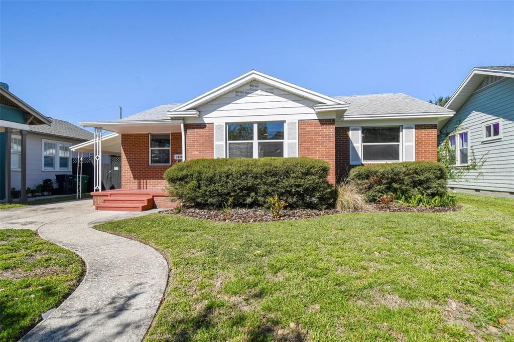 1913 W CARMEN STREET TAMPA, FL 33606