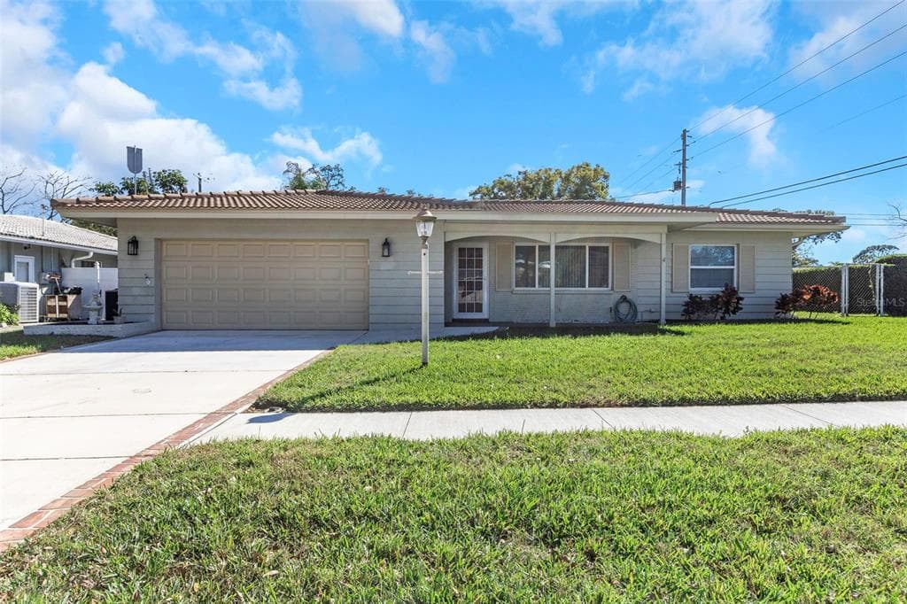 1601 CAMBRIDGE DRIVE CLEARWATER, FL 33756