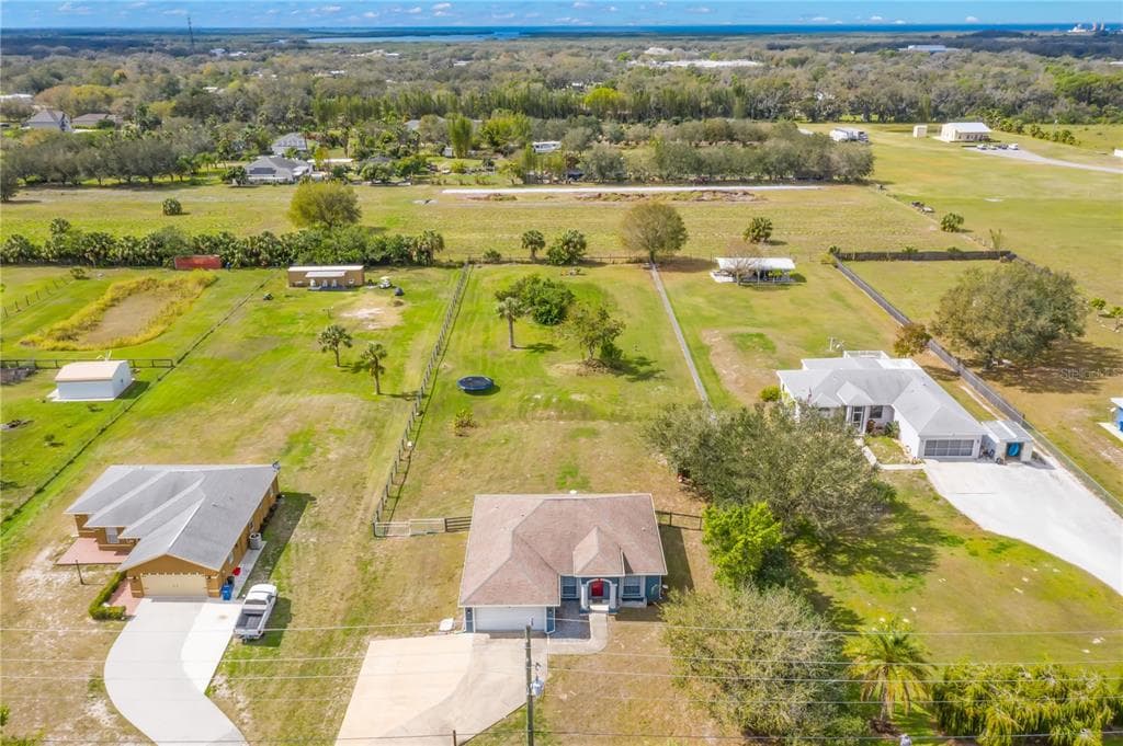 10607 BUD RHODEN ROAD PALMETTO, FL 34221