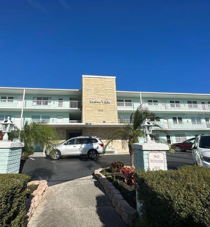 1819 SHORE DRIVE S UNIT 307 SOUTH PASADENA, FL 33707