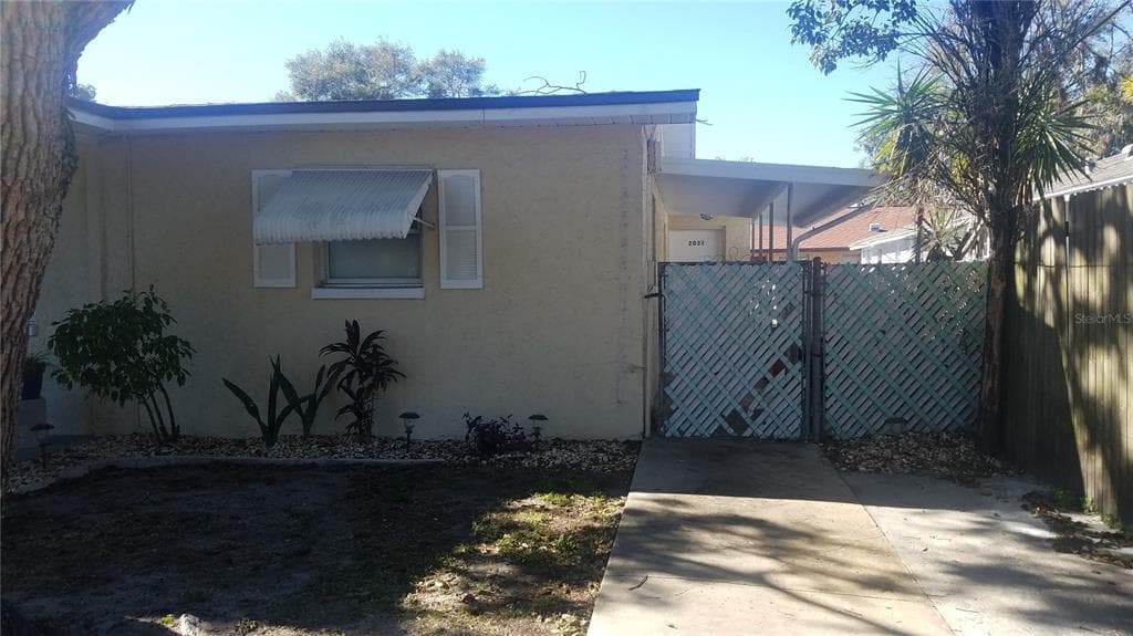2031 CALUSA TRAIL HOLIDAY, FL 34690