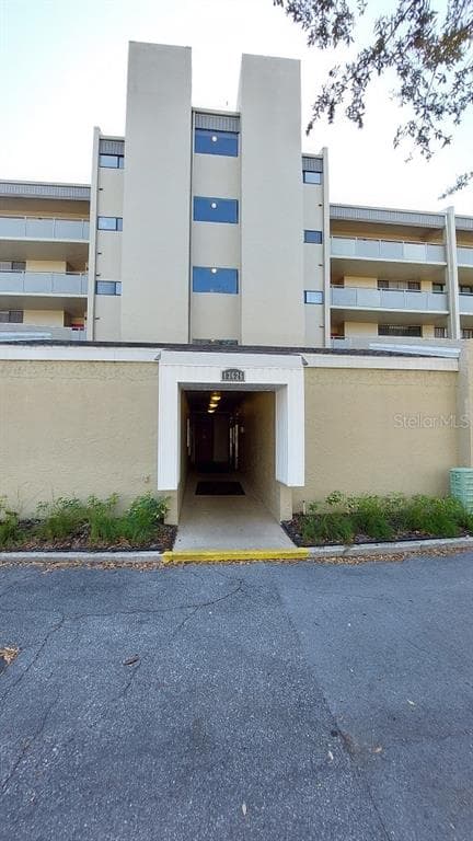 13626 GREENFIELD DRIVE UNIT 402 TAMPA, FL 33618