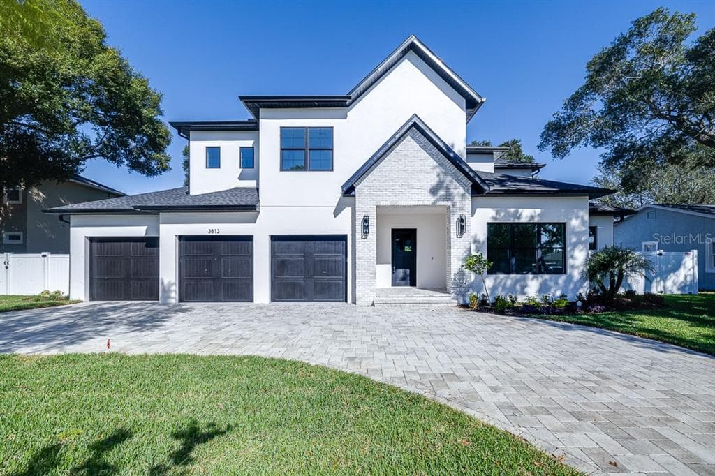 3813 W EL PRADO BOULEVARD TAMPA, FL 33629