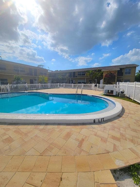 6810 PARK STREET S UNIT 23 SOUTH PASADENA, FL 33707