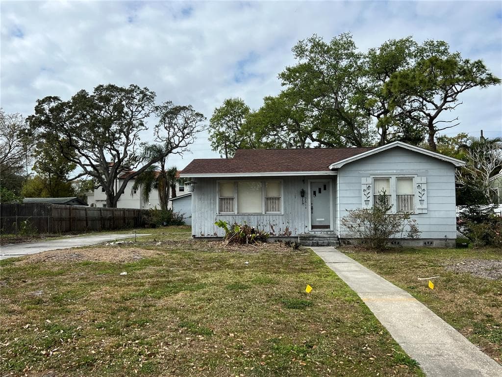 2816 12TH STREET N ST PETERSBURG, FL 33704