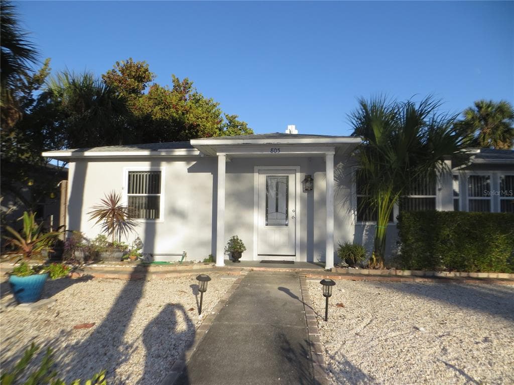805 LANTANA AVENUE CLEARWATER, FL 33767