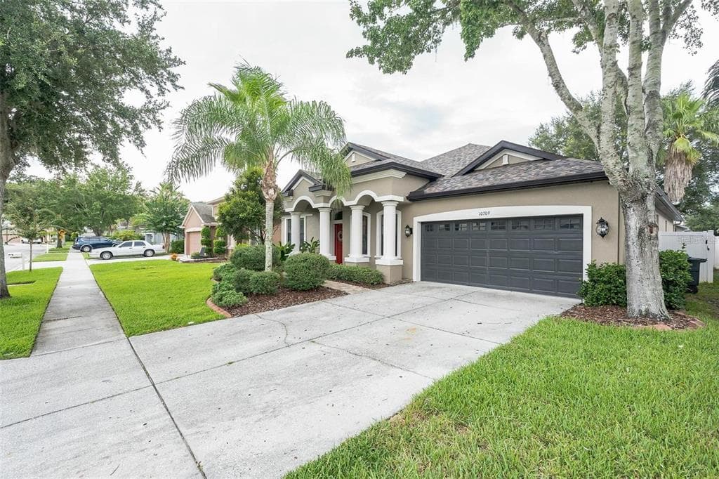 10709 DEERBERRY DRIVE LAND O LAKES, FL 34638