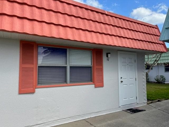 1802 BEDFORD LANE UNIT 10 SUN CITY CENTER, FL 33573