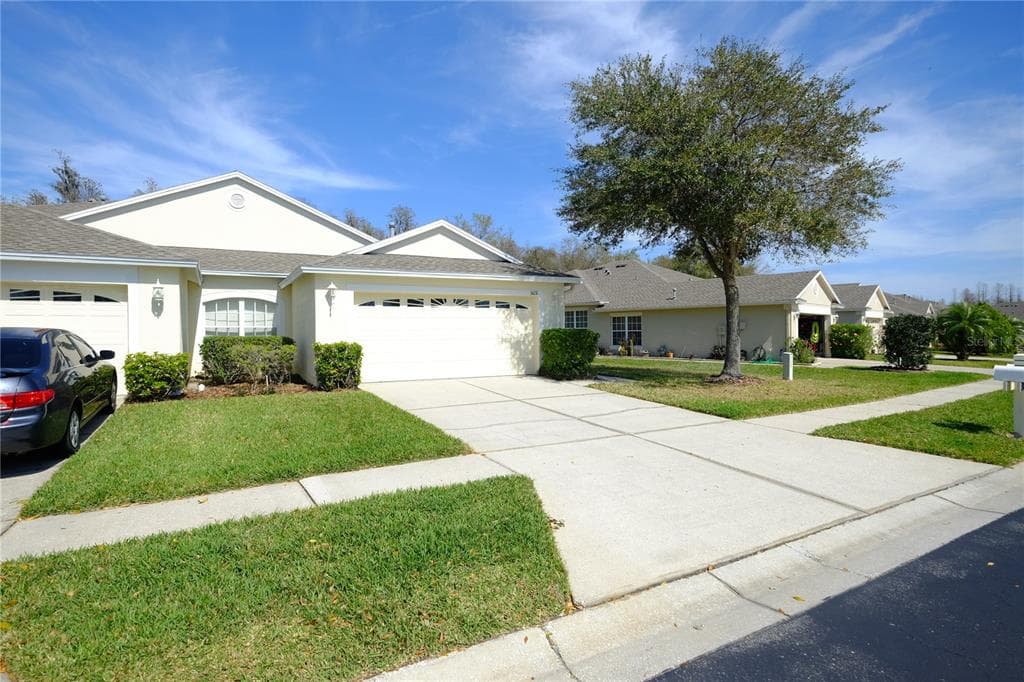 31031 WHITLOCK DRIVE WESLEY CHAPEL, FL 33543