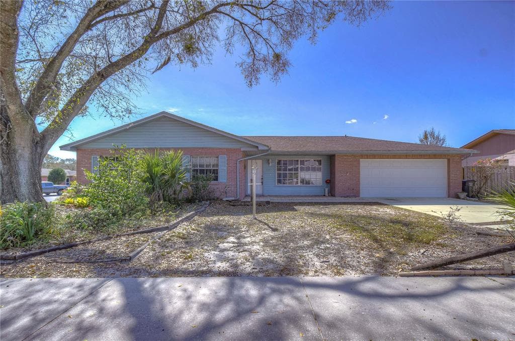 3837 PARKSIDE DRIVE VALRICO, FL 33594