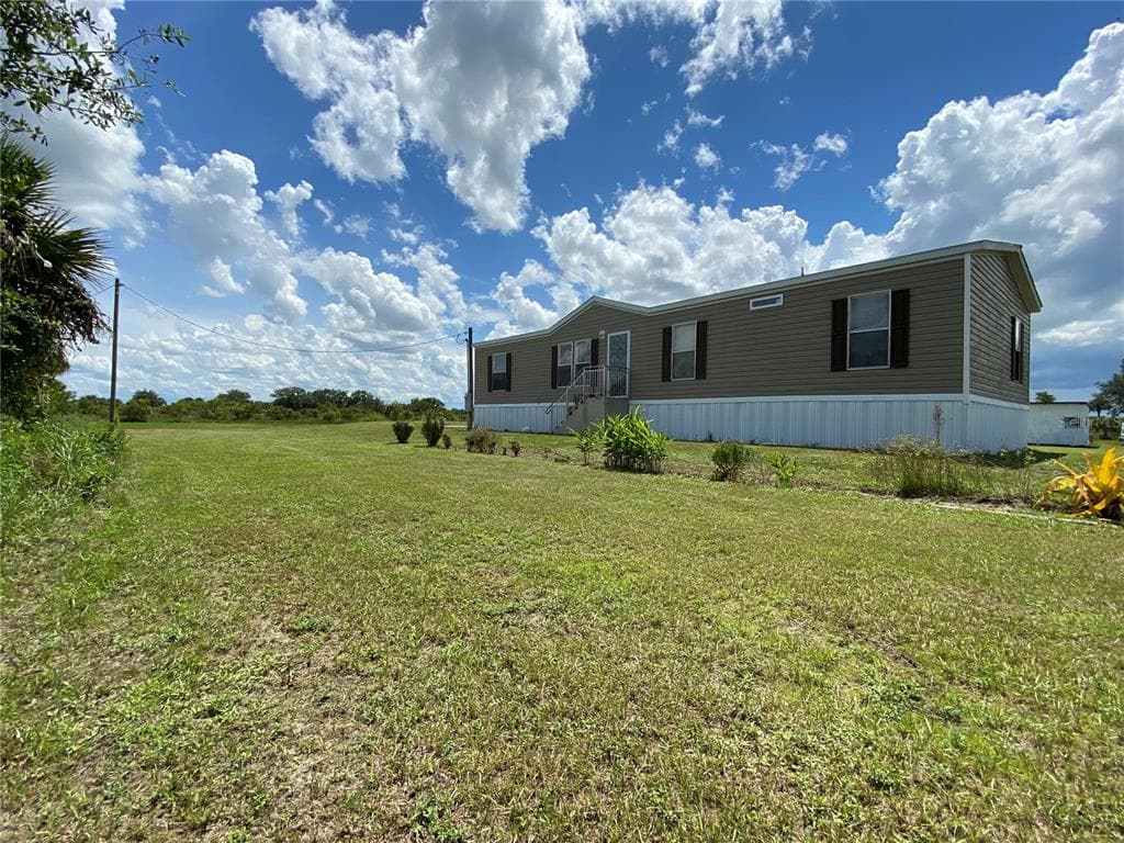 14416 NW 284TH STREET OKEECHOBEE, FL 34972