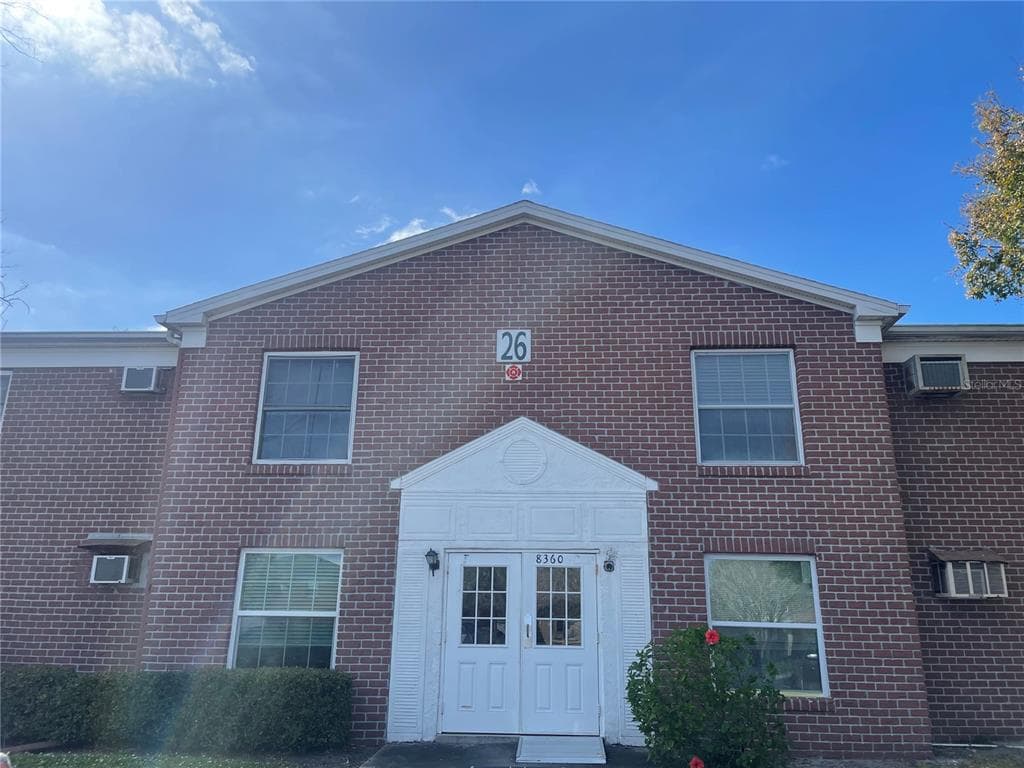 8360 12TH STREET N UNIT G ST PETERSBURG, FL 33702
