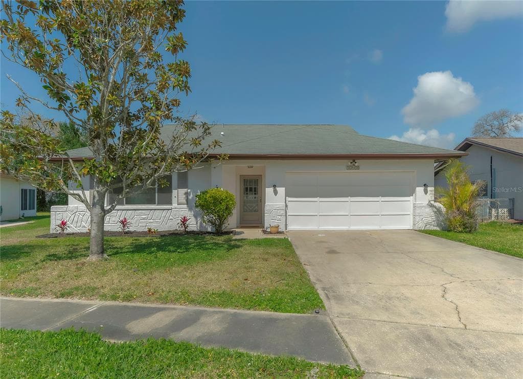 12918 SUNHILL CIRCLE HUDSON, FL 34667