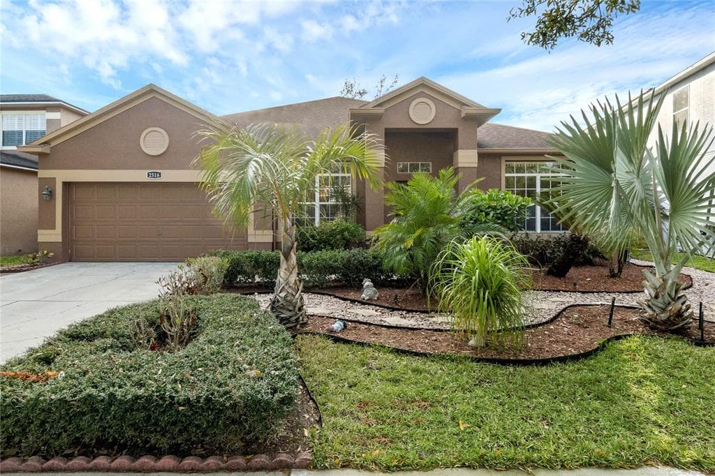 2516 SKIF DRIVE ORLANDO, FL 32812