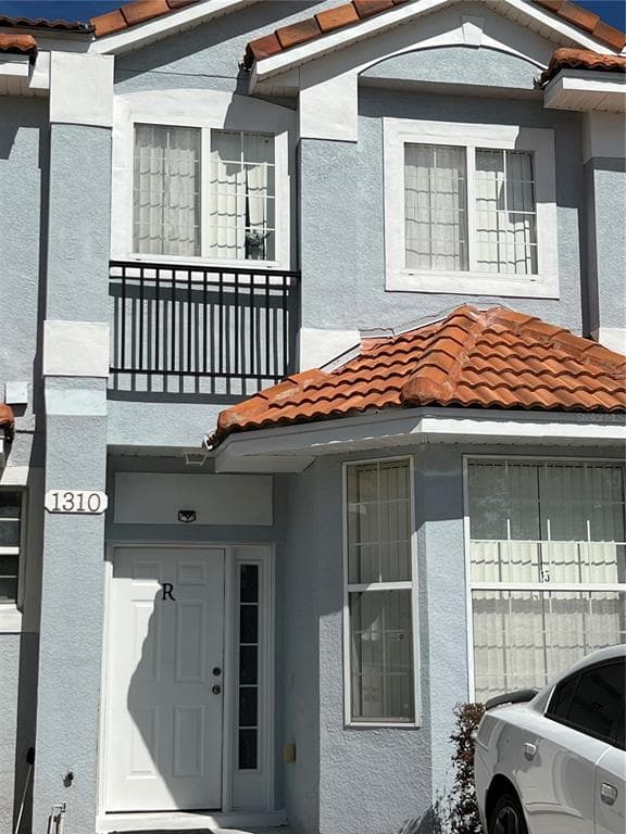 1310 S BEACH CIRCLE KISSIMMEE, FL 34746