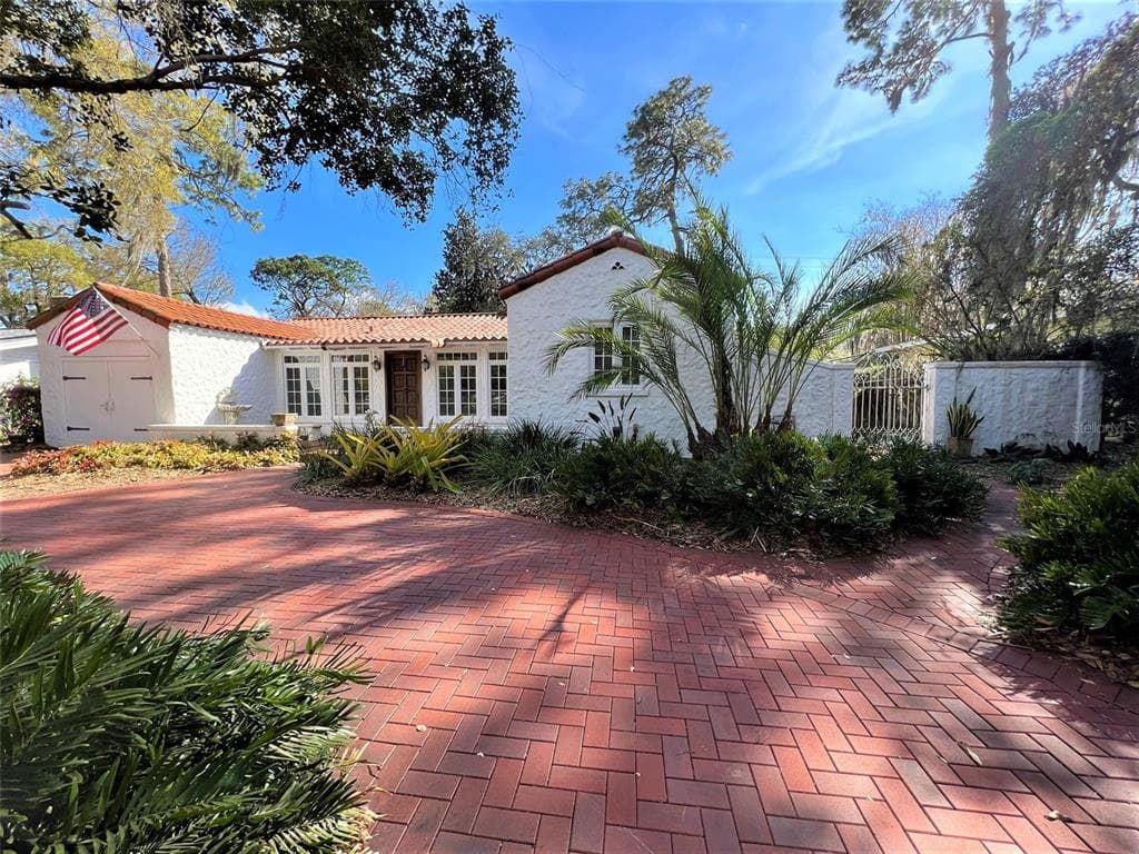 407 GLEN RIDGE AVENUE