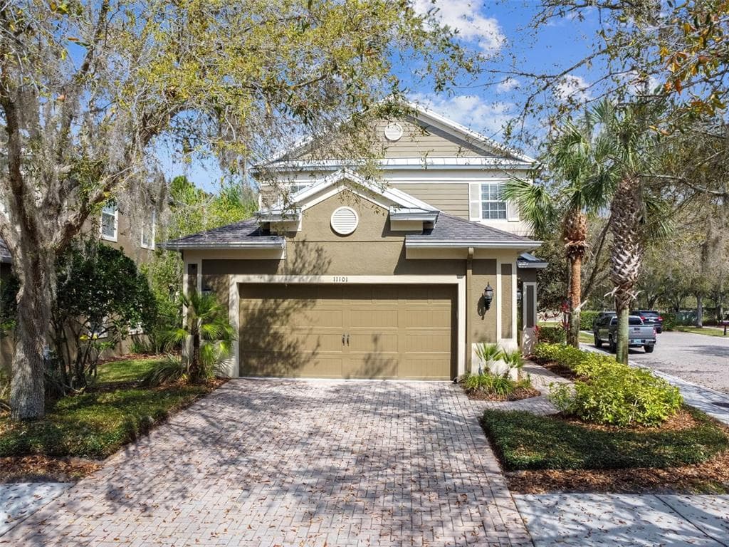 11101 GREEN PARK CIRCLE TAMPA, FL 33626