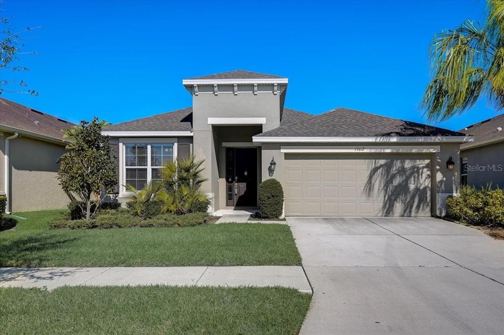 17612 BUCKINGHAM GARDEN DRIVE LITHIA, FL 33547