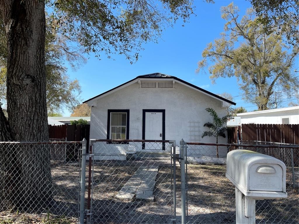 2014 N 49TH STREET TAMPA, FL 33605