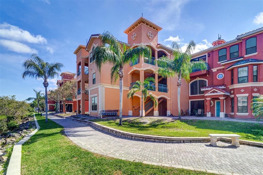 2738 VIA TIVOLI UNIT 234B CLEARWATER, FL 33764