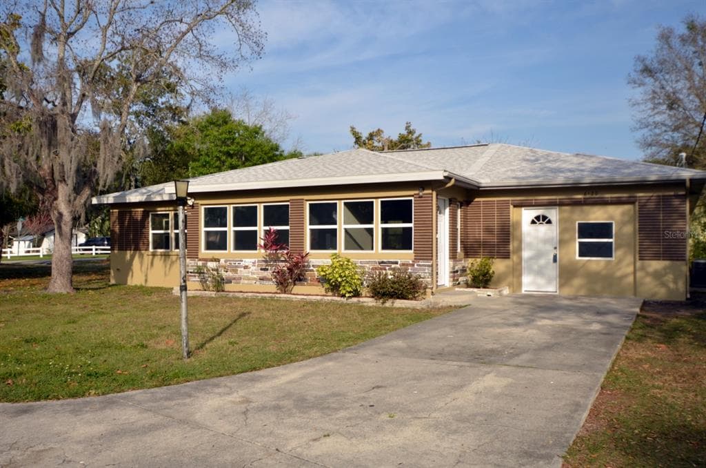 6120 LAFAYETTE STREET NEW PORT RICHEY, FL 34652