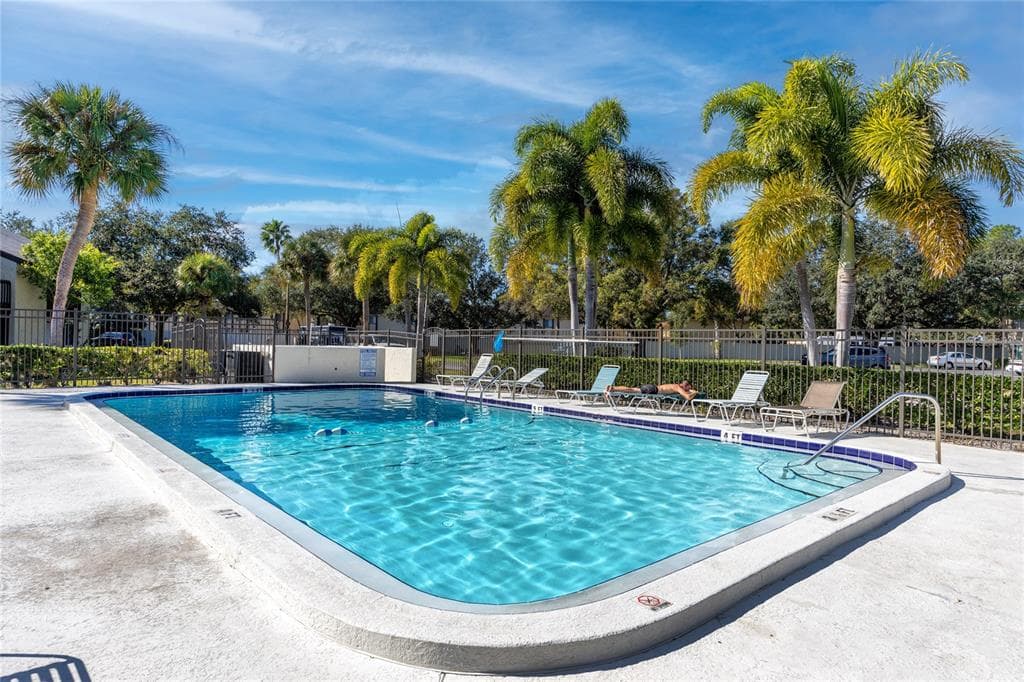 4215 E BAY DRIVE UNIT 1808B CLEARWATER, FL 33764