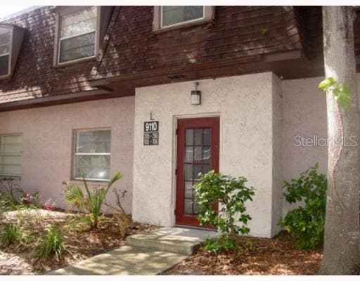 9110 TUDOR DRIVE UNIT L105 TAMPA, FL 33615