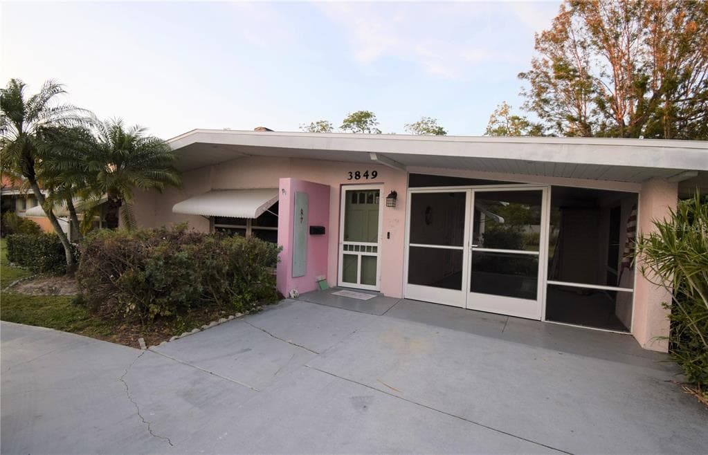 3849 PRUDENCE DRIVE SARASOTA, FL 34235