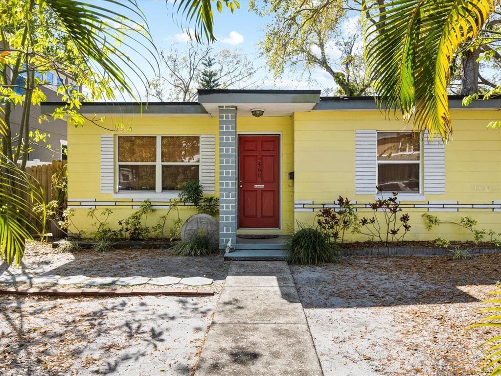 466 33RD AVENUE N ST PETERSBURG, FL 33704