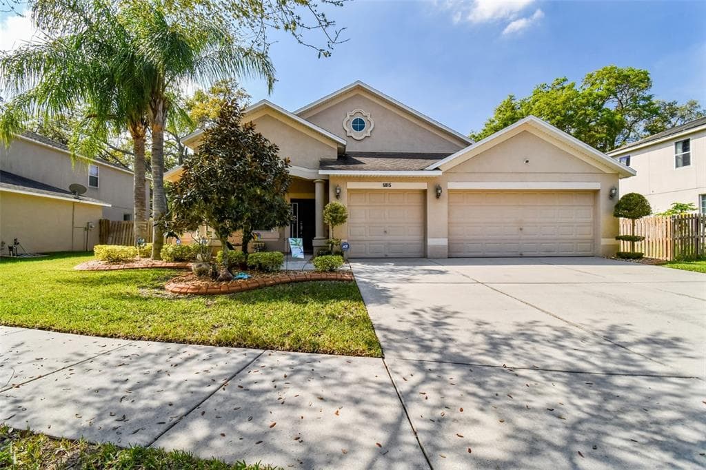 5815 BUTTERFIELD STREET RIVERVIEW, FL 33578