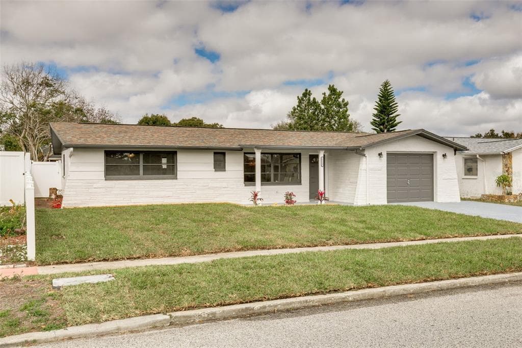 6113 9TH AVENUE NEW PORT RICHEY, FL 34653