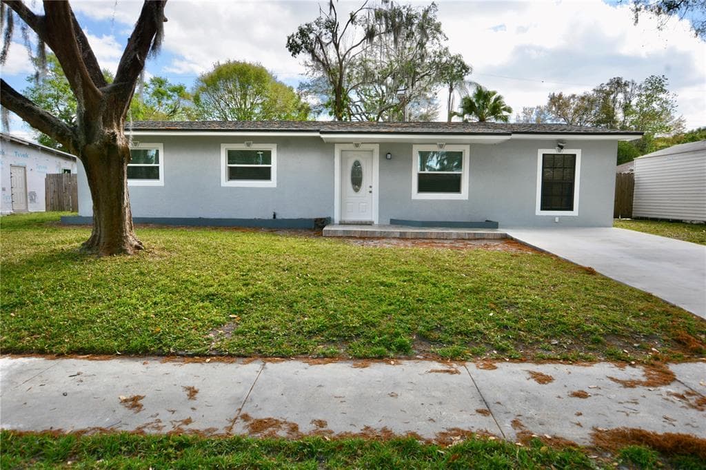 19208 ALICE CIRCLE LUTZ, FL 33558