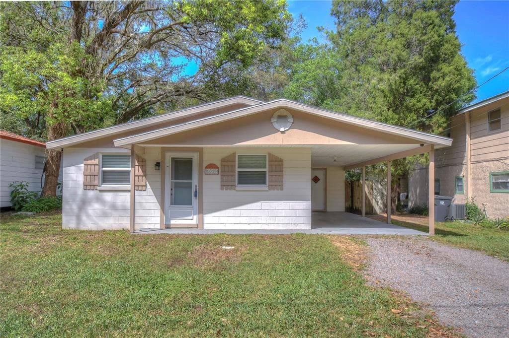 1013 OAKHILL STREET SEFFNER, FL 33584