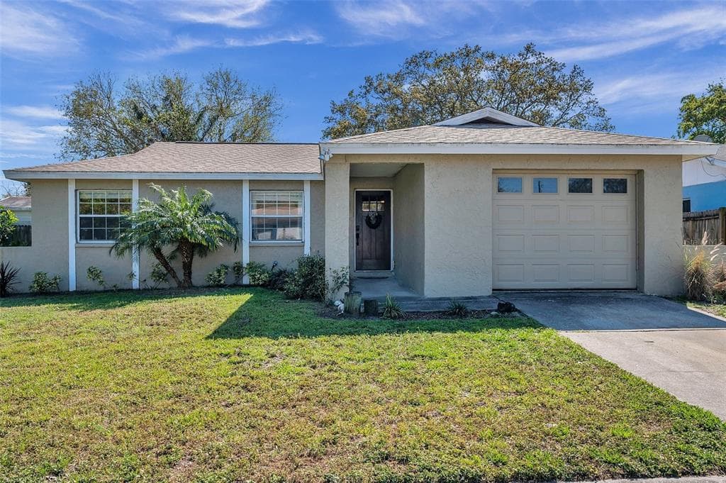 617 5TH AVENUE SE LARGO, FL 33771