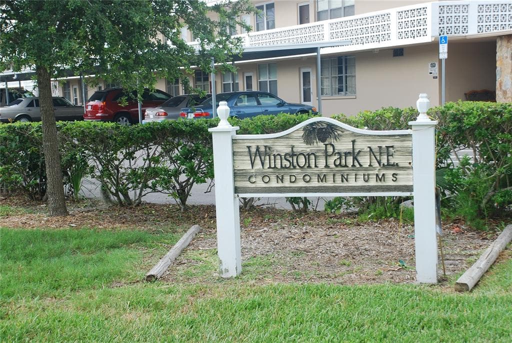 4710 BAY STREET NE UNIT 307 ST PETERSBURG, FL 33703