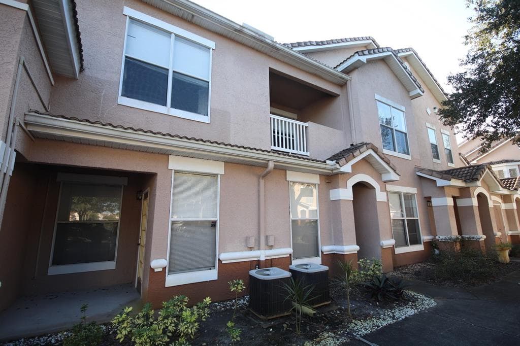 10415 VILLA VIEW CIRCLE UNIT 10415 TAMPA, FL 33647