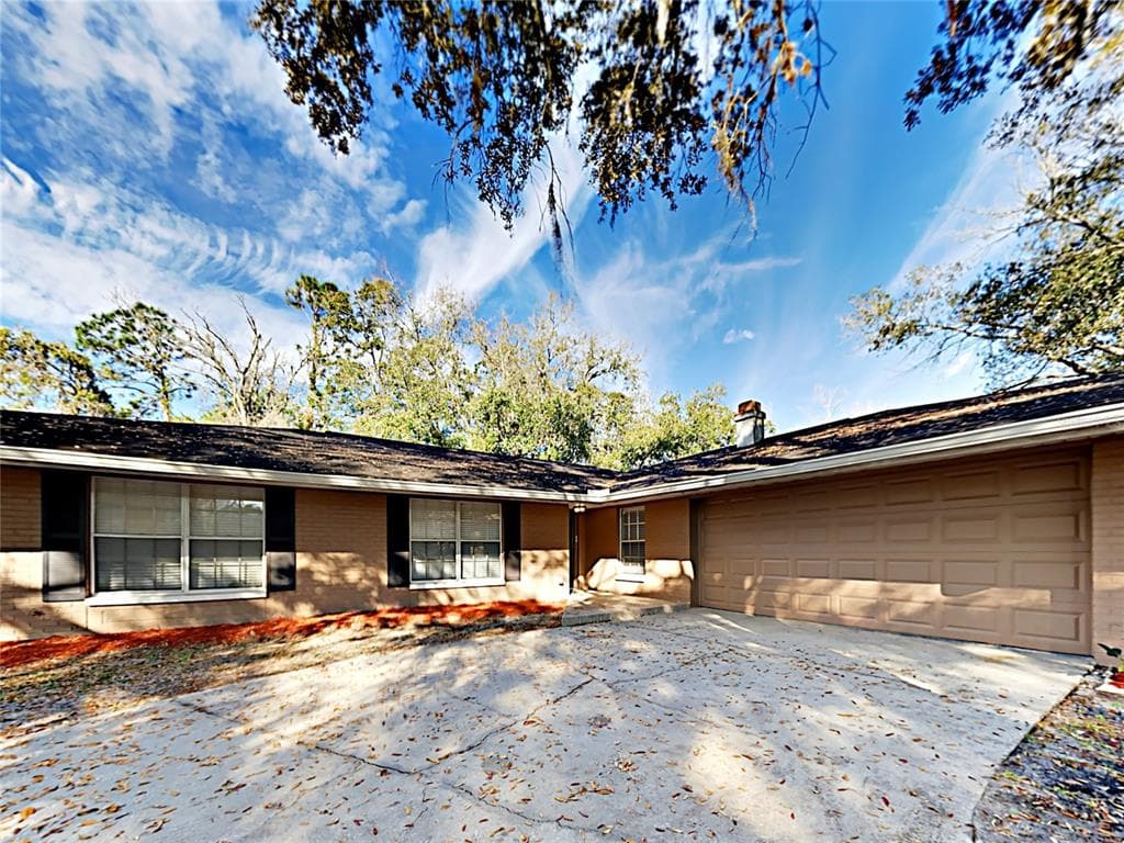 14314 RAVENWOOD LANE TAMPA, FL 33618