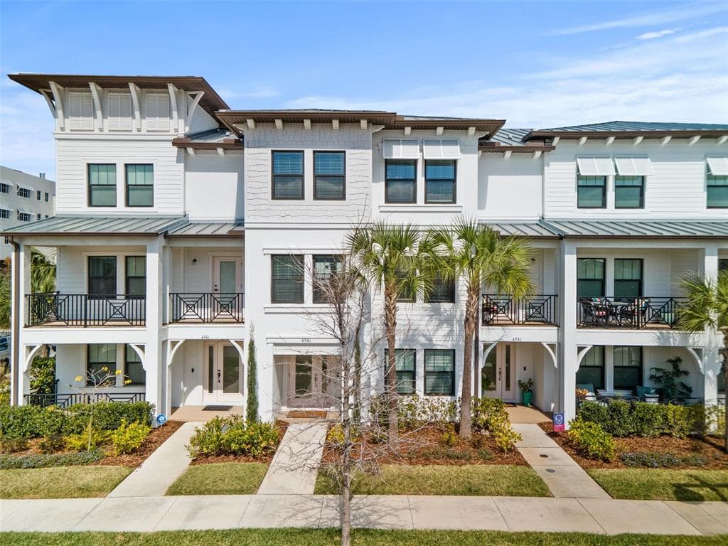 4941 W PRICE AVENUE UNIT 7 TAMPA, FL 33611