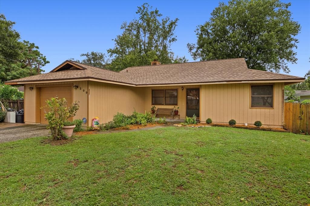 309 E 122ND AVENUE TAMPA, FL 33612