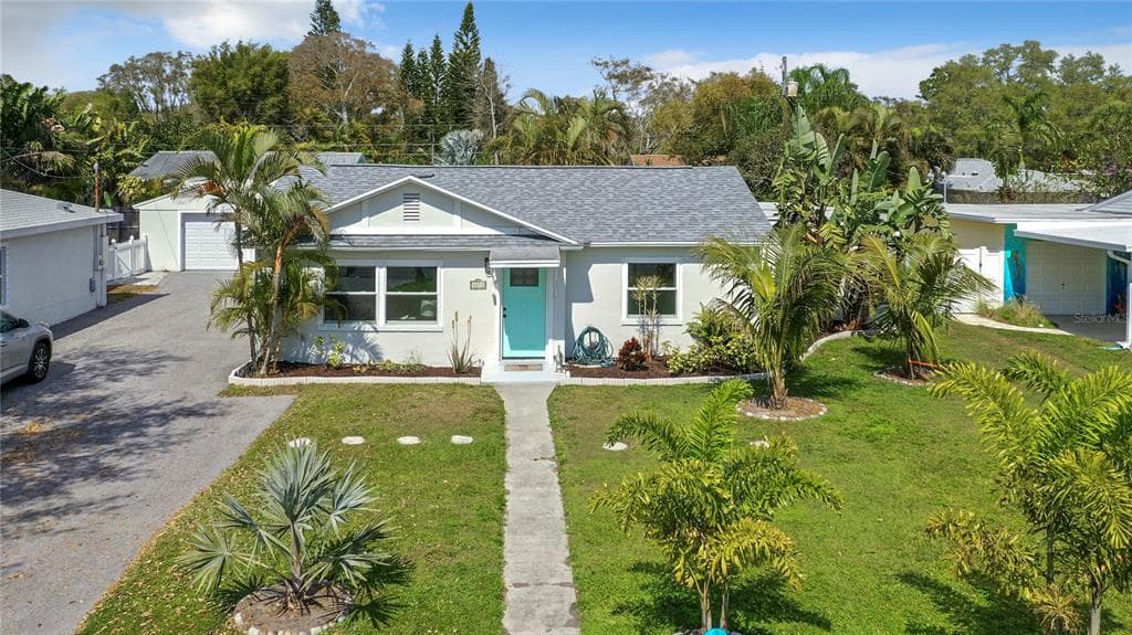 4811 CORONADO WAY S GULFPORT, FL 33711