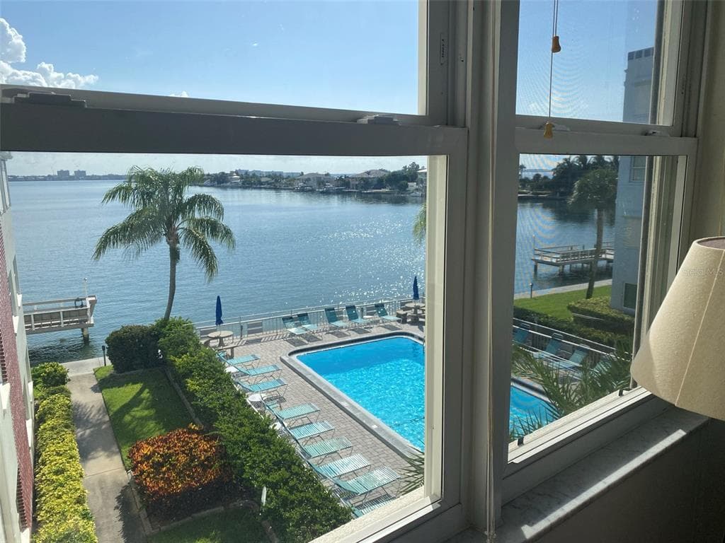5575 GULF BOULEVARD UNIT 335 ST PETE BEACH, FL 33706