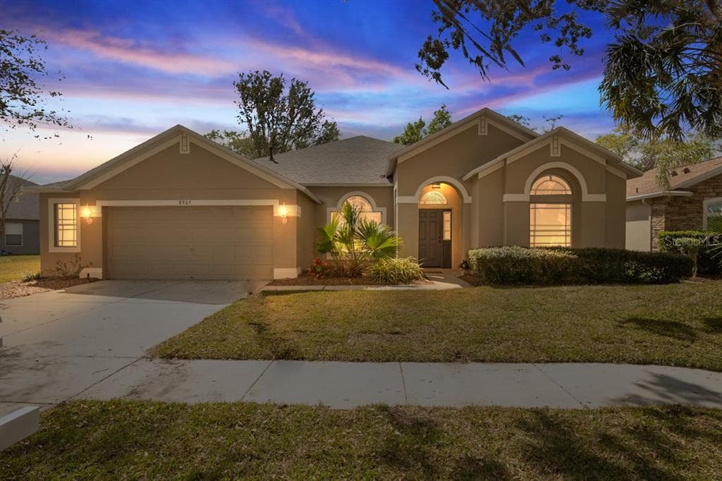 8905 ABERDEEN CREEK CIRCLE RIVERVIEW, FL 33569