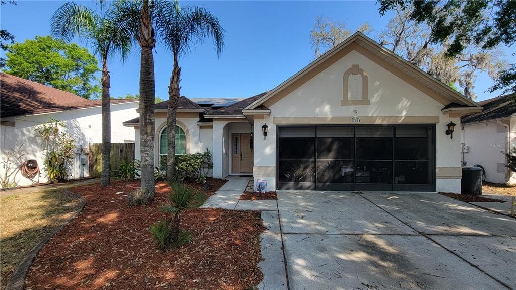 1204 TIGER WOOD COURT VALRICO, FL 33596